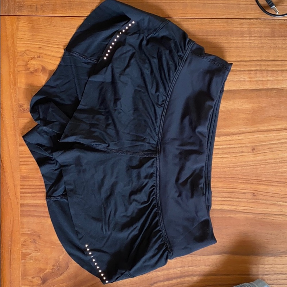 Lululemon Speed Up shorts